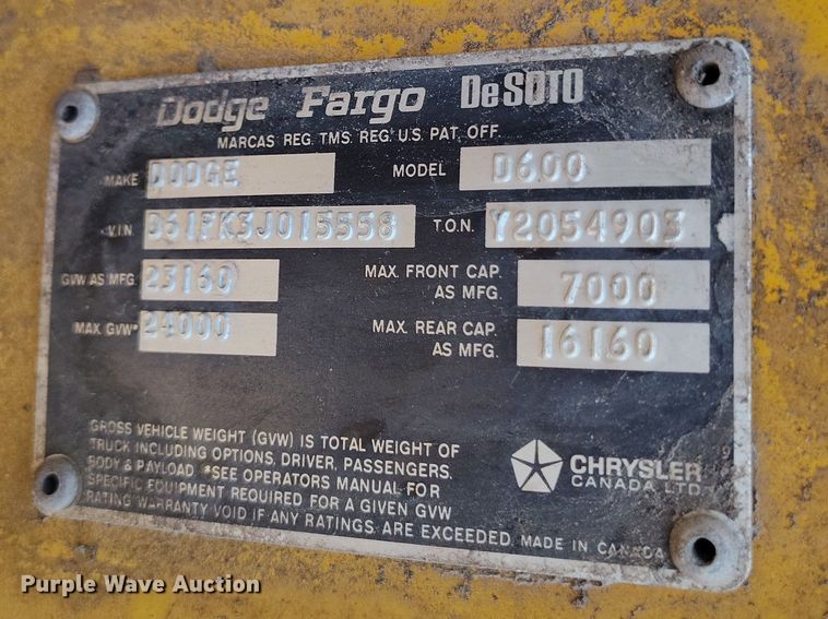 image for item DT0975 1973 Dodge D600 dump truck