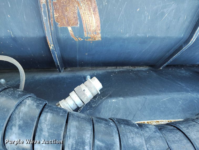 image for item DT0982 2017 Caterpillar HM418C skid steer mulcher