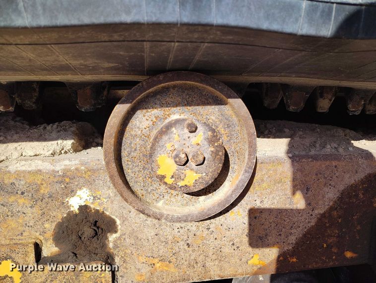 image for item DT0983 1991 Morooka MST-2200 track carrier