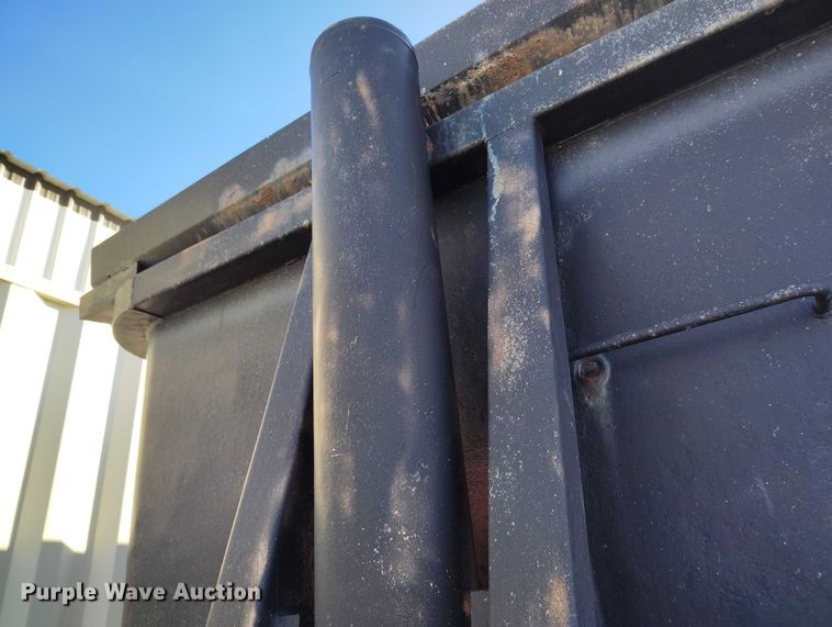 image for item DT0984 1995 Clement end dump pup trailer