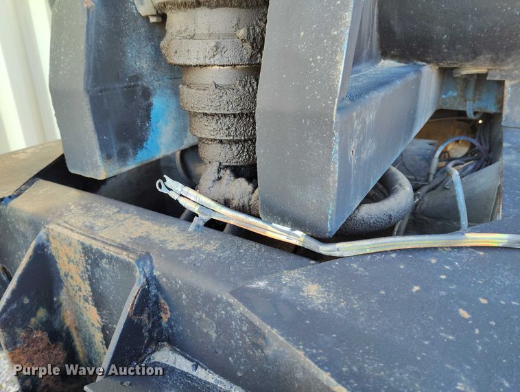 image for item DT0984 1995 Clement end dump pup trailer