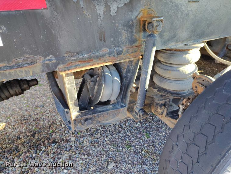 image for item DT0984 1995 Clement end dump pup trailer