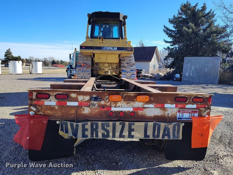 image for item DT0985 1995 Dakota Manufacturing Co. Trail-Eze lowboy equipment trailer