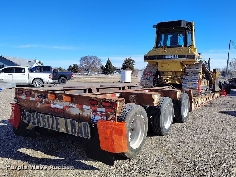image for item DT0985 1995 Dakota Manufacturing Co. Trail-Eze lowboy equipment trailer
