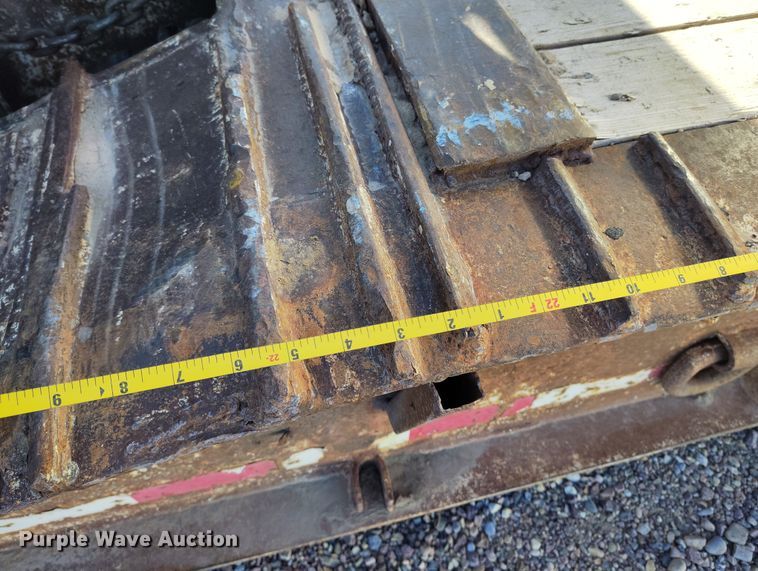 image for item DT0985 1995 Dakota Manufacturing Co. Trail-Eze lowboy equipment trailer