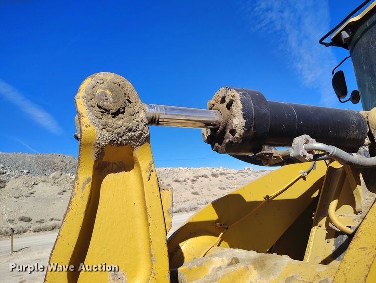 image for item DT0986 2012 Caterpillar 966K wheel loader