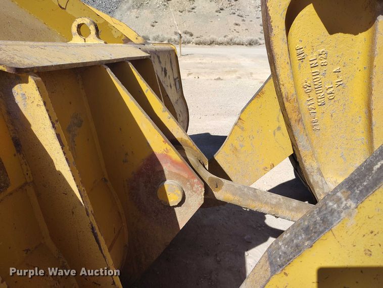 image for item DT0986 2012 Caterpillar 966K wheel loader