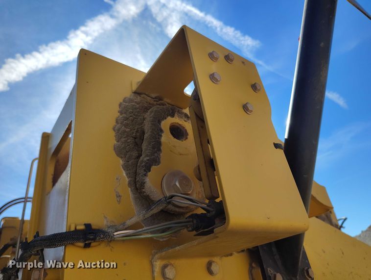 image for item DT0986 2012 Caterpillar 966K wheel loader