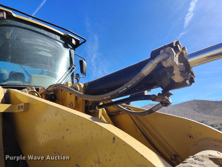 image for item DT0986 2012 Caterpillar 966K wheel loader