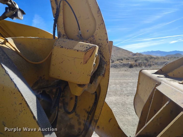 image for item DT0986 2012 Caterpillar 966K wheel loader