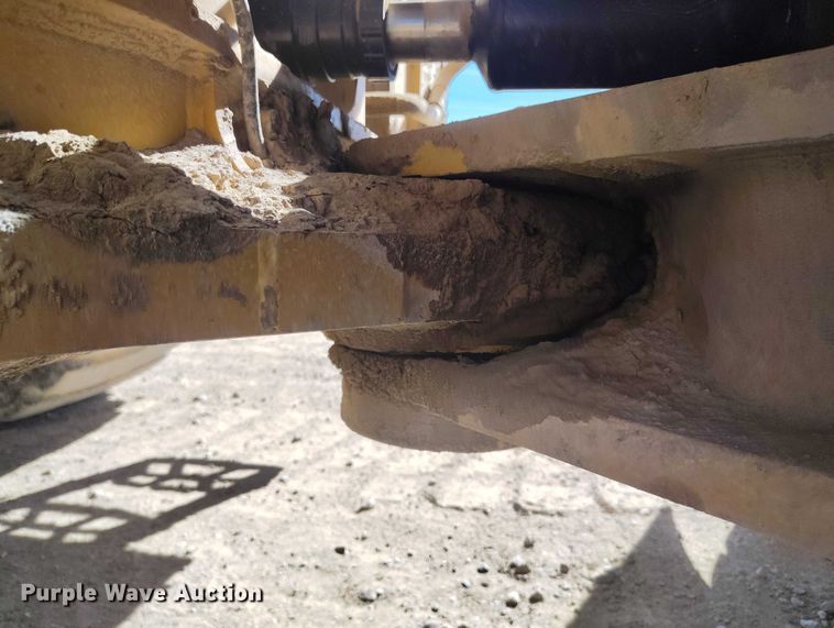 image for item DT0986 2012 Caterpillar 966K wheel loader