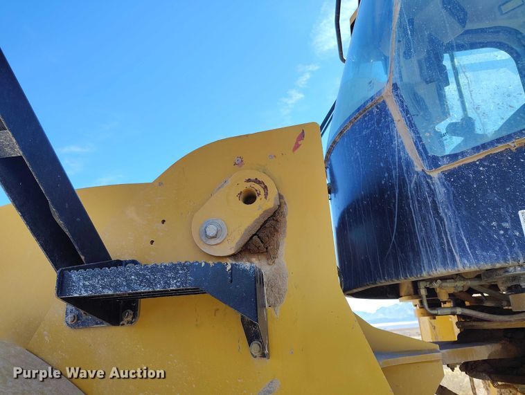 image for item DT0987 2019 Caterpillar 982M wheel loader