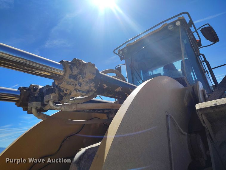 image for item DT0987 2019 Caterpillar 982M wheel loader