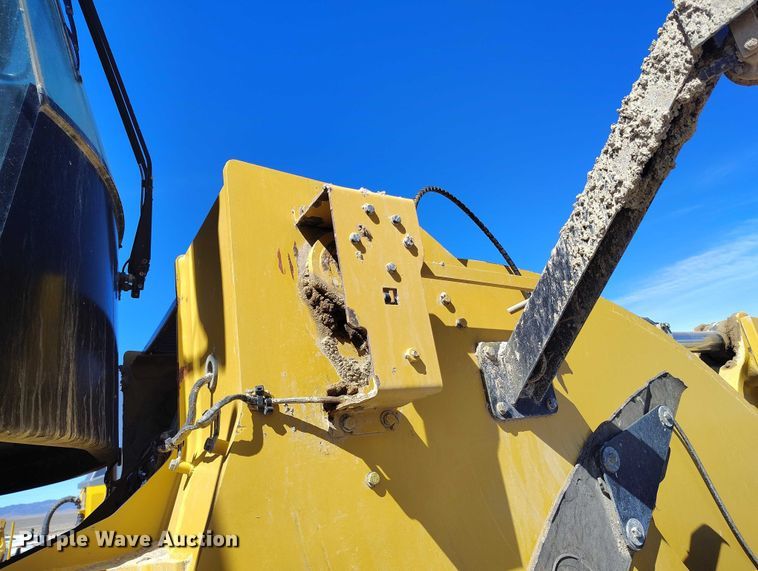 image for item DT0987 2019 Caterpillar 982M wheel loader