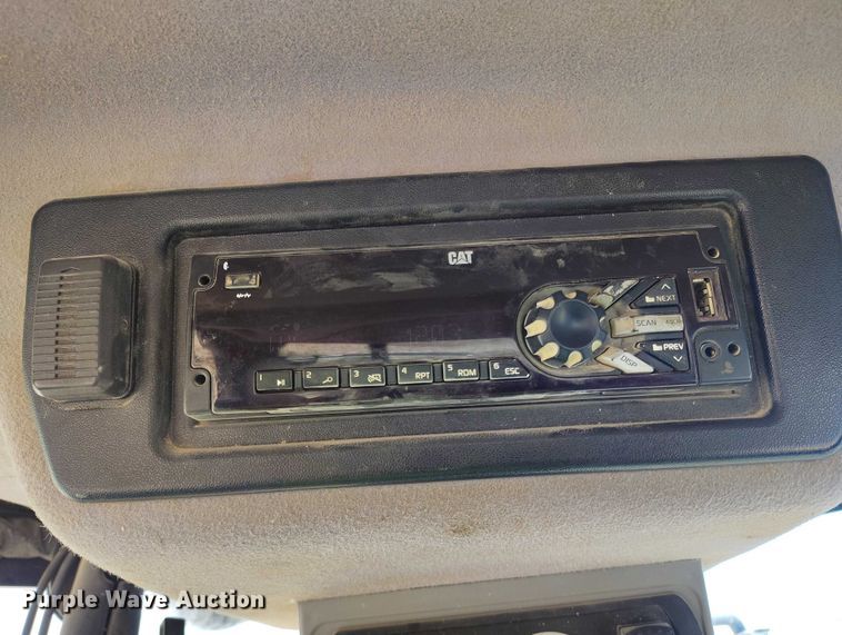 image for item DT0987 2019 Caterpillar 982M wheel loader