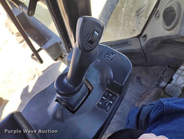 image for item DT0987 2019 Caterpillar 982M wheel loader