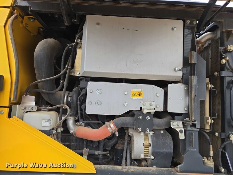 image for item DU2742 2021 Komatsu WA320-8 wheel loader