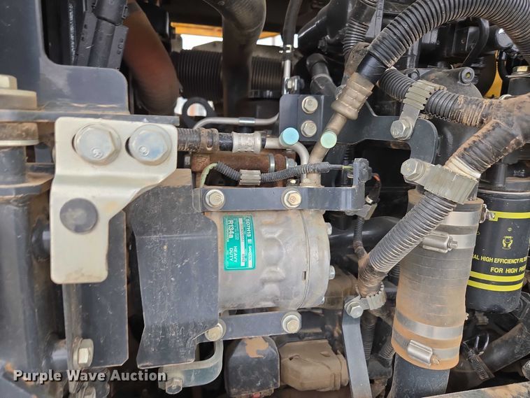 image for item DU2742 2021 Komatsu WA320-8 wheel loader