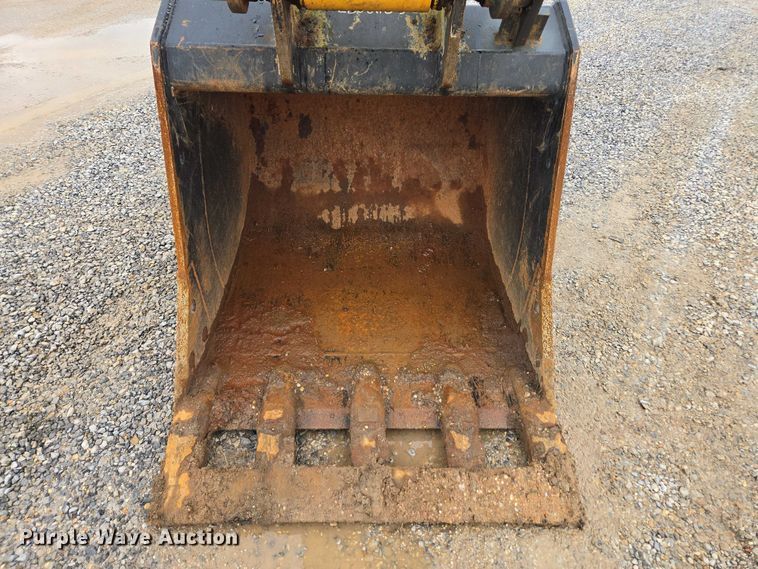 image for item DU2743 2023 Komatsu PC170LC-11 excavator