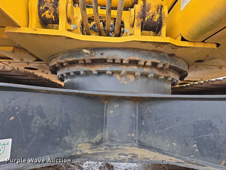 image for item DU2743 2023 Komatsu PC170LC-11 excavator