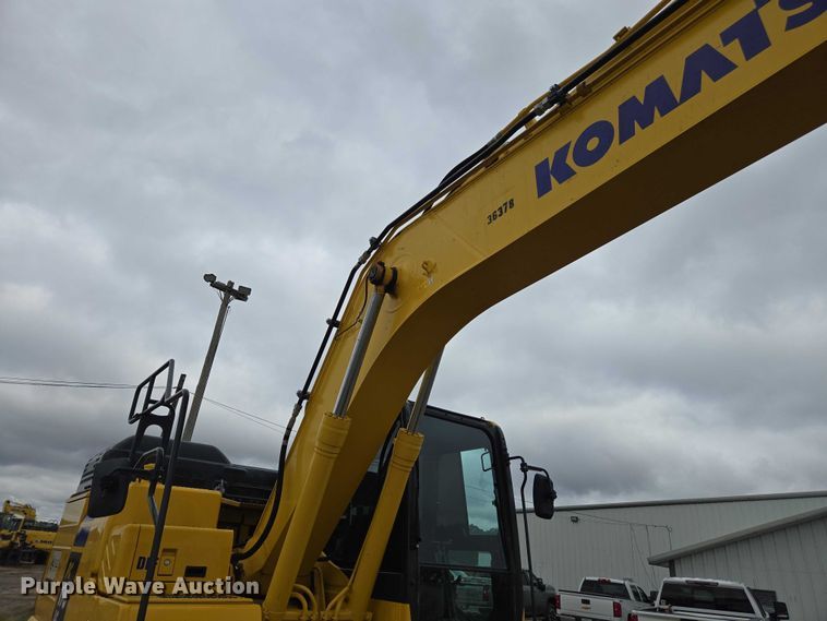 image for item DU2743 2023 Komatsu PC170LC-11 excavator