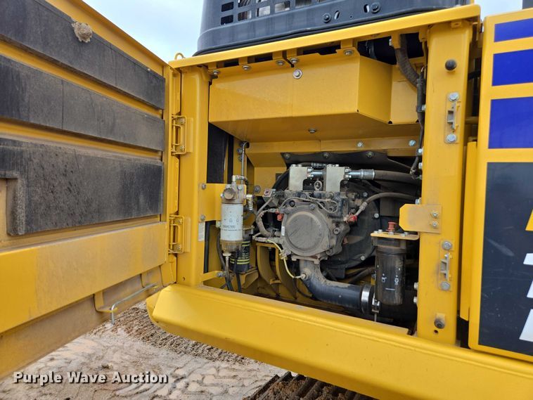 image for item DU2743 2023 Komatsu PC170LC-11 excavator