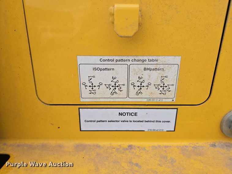 image for item DU2743 2023 Komatsu PC170LC-11 excavator