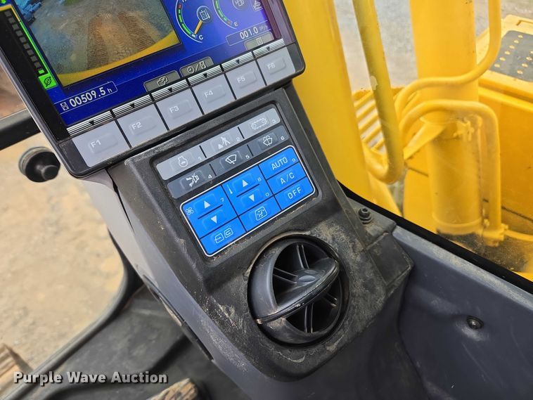 image for item DU2743 2023 Komatsu PC170LC-11 excavator