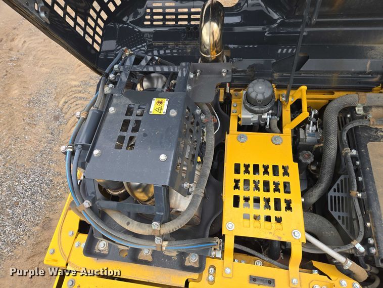 image for item DU2743 2023 Komatsu PC170LC-11 excavator