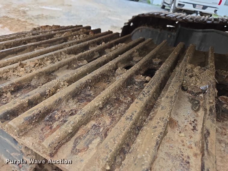 image for item DU2743 2023 Komatsu PC170LC-11 excavator