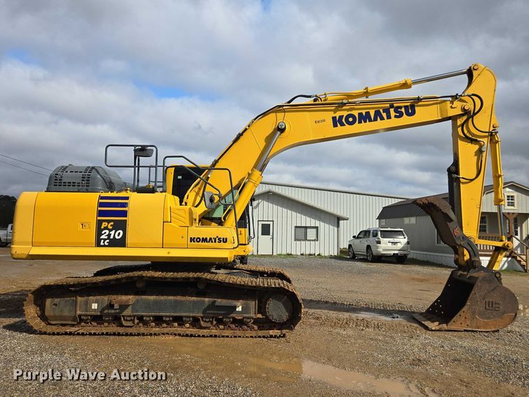 image for item DU2744 2021 Komatsu PC210LC-11 excavator