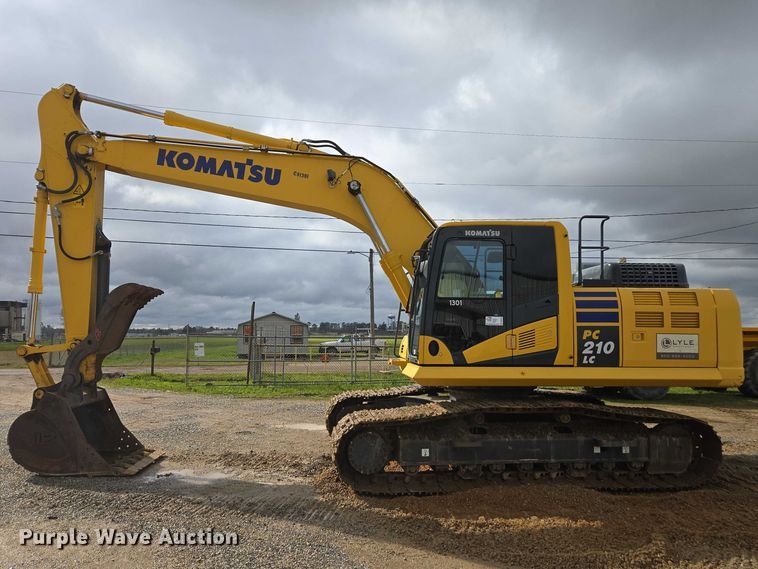 image for item DU2744 2021 Komatsu PC210LC-11 excavator