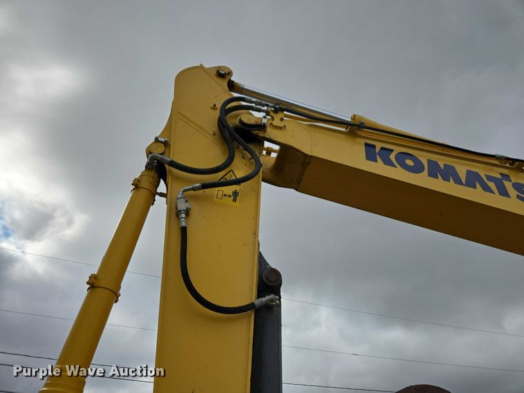 image for item DU2744 2021 Komatsu PC210LC-11 excavator