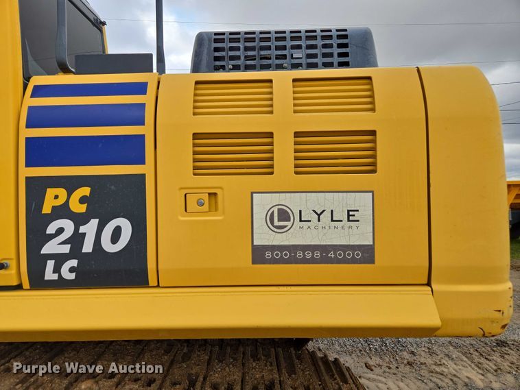 image for item DU2744 2021 Komatsu PC210LC-11 excavator