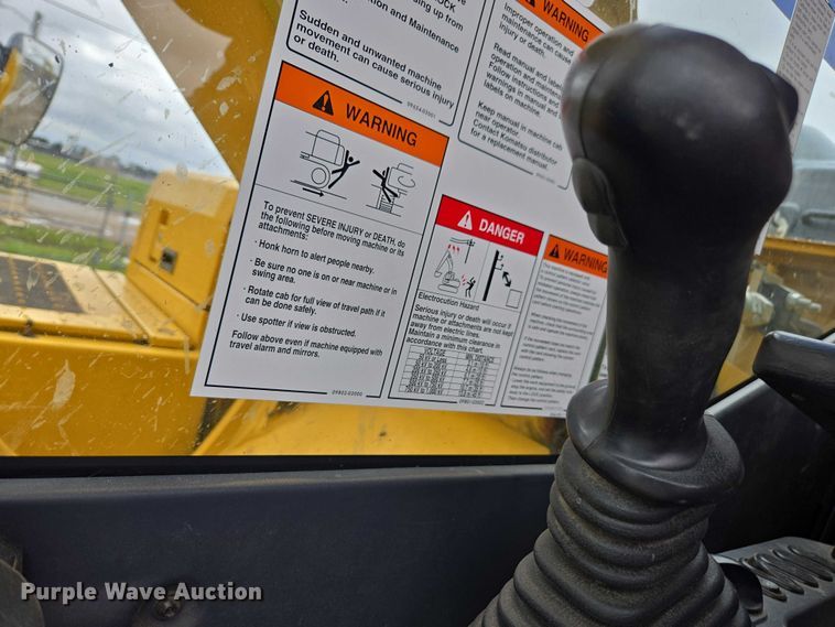 image for item DU2744 2021 Komatsu PC210LC-11 excavator