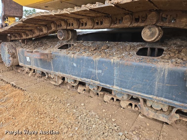 image for item DU2744 2021 Komatsu PC210LC-11 excavator