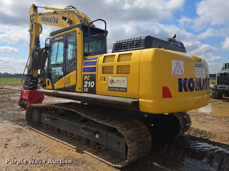 image for item DU2745 2023 Komatsu PC210LC-11 excavator