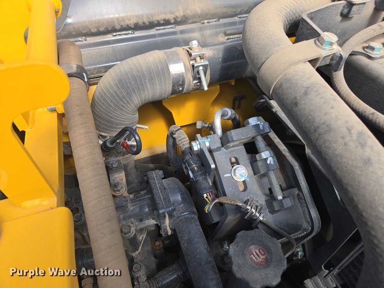 image for item DU2745 2023 Komatsu PC210LC-11 excavator