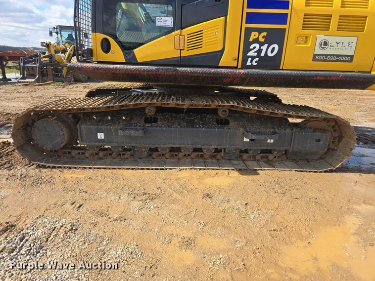 image for item DU2745 2023 Komatsu PC210LC-11 excavator