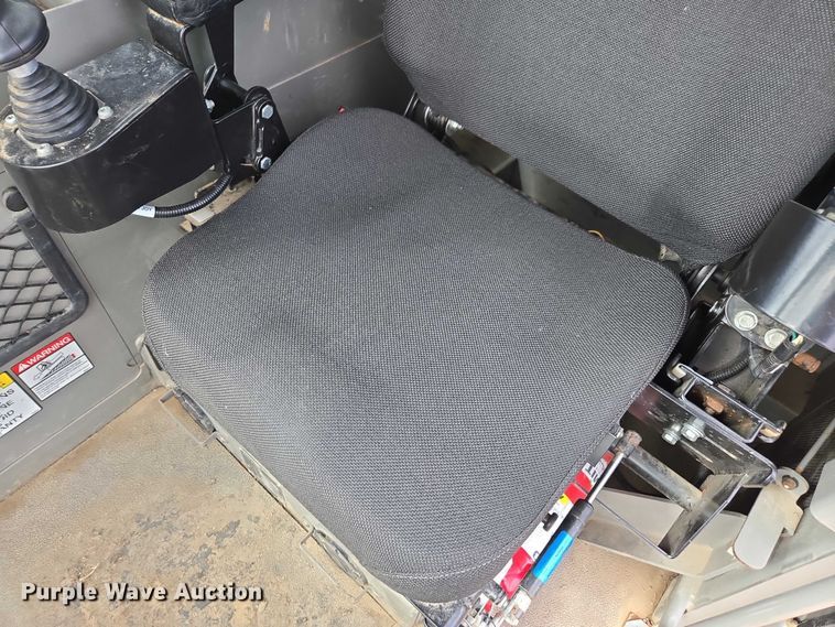 image for item DU2746 2021 Teremac RT14R track carrier