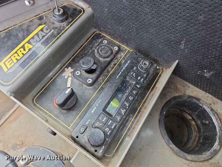 image for item DU2746 2021 Teremac RT14R track carrier