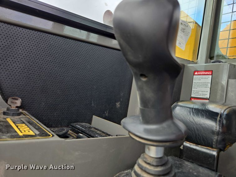 image for item DU2746 2021 Teremac RT14R track carrier