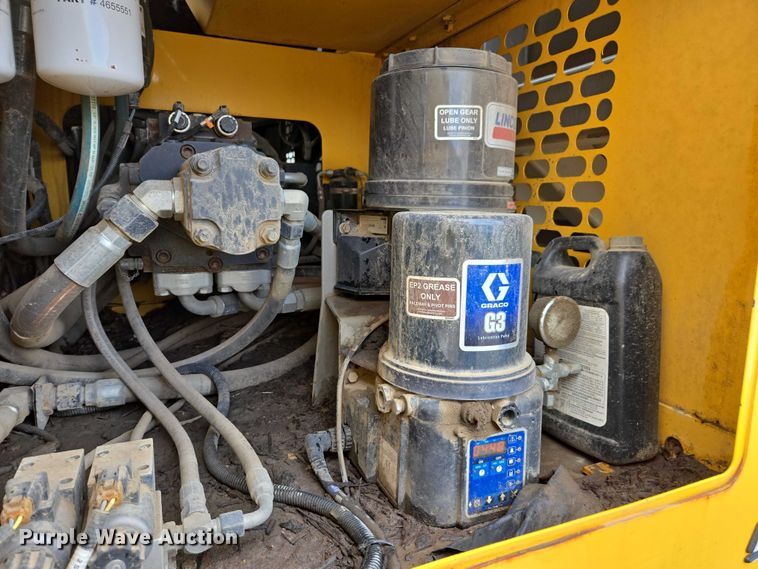 image for item DU2746 2021 Teremac RT14R track carrier