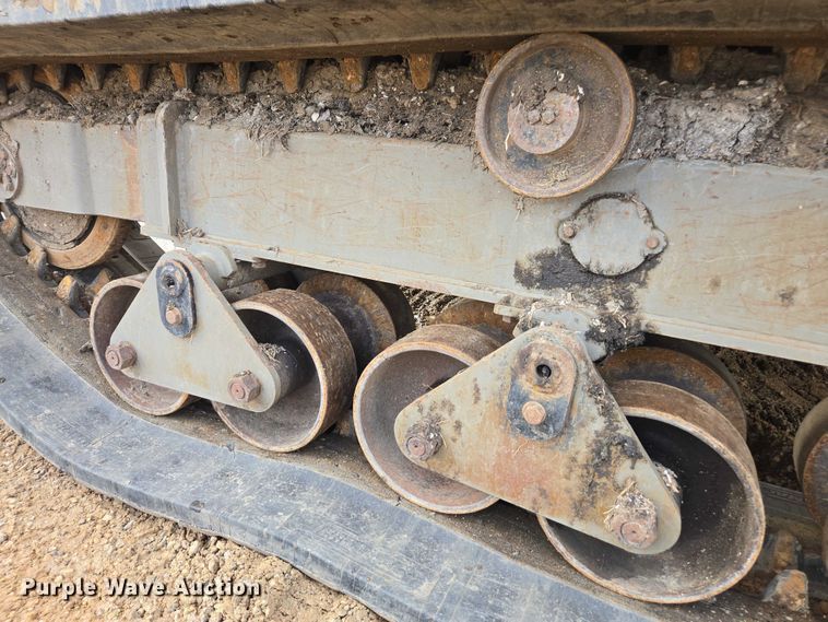 image for item DU2746 2021 Teremac RT14R track carrier