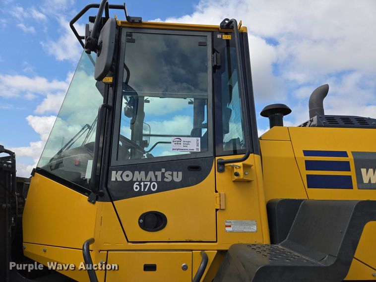 image for item DU2747 2021 Komatsu WA320-8 wheel loader