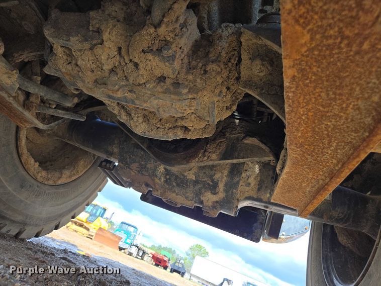 image for item DU2747 2021 Komatsu WA320-8 wheel loader