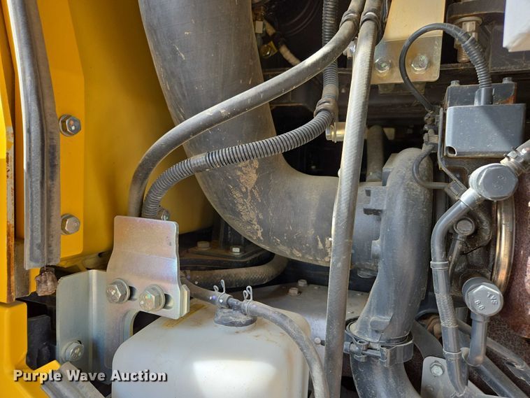 image for item DU2747 2021 Komatsu WA320-8 wheel loader