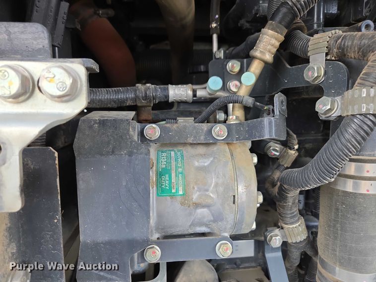 image for item DU2747 2021 Komatsu WA320-8 wheel loader