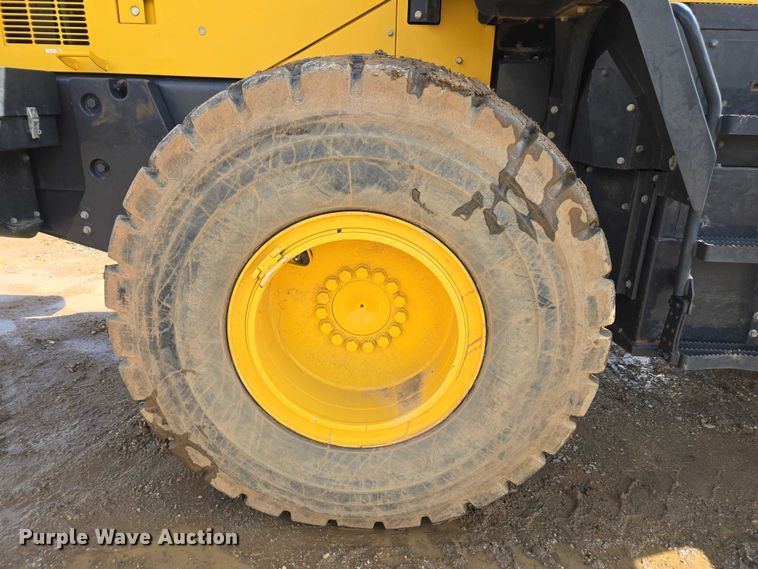 image for item DU2747 2021 Komatsu WA320-8 wheel loader