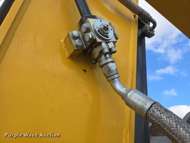 image for item DU2748 2023 Fecon BH040EXC2 mulcher